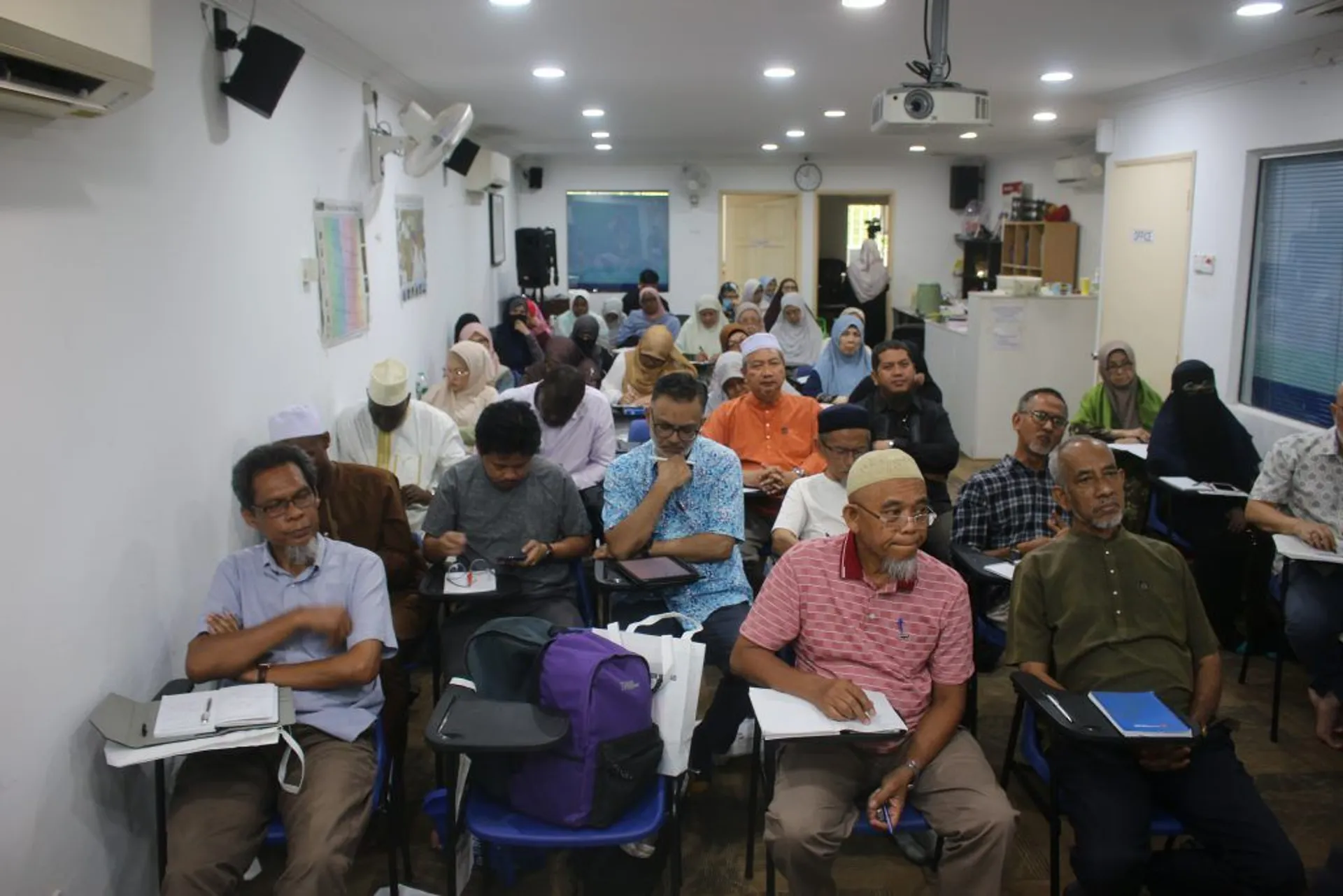 TRAINING HOW TO DO DAKWAH