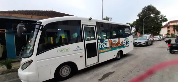 PROJEK MUSOLLA BERGERAK DI SHAH ALAM